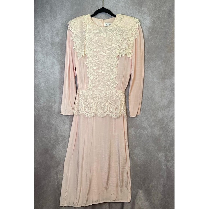 Vintage 80s Miss Ashley California Pink with White Lace Satin Long Sleeve Sz 10
