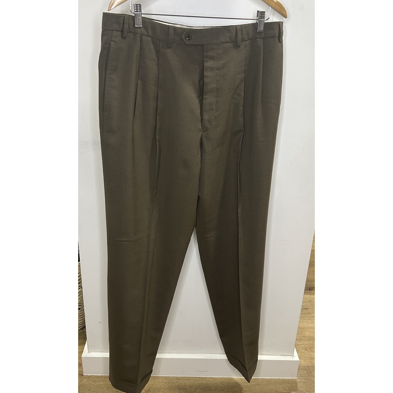 Ralph Lauren Pants Mens 36w 32L Beige Tan Pleated Cuffed 100% Wool