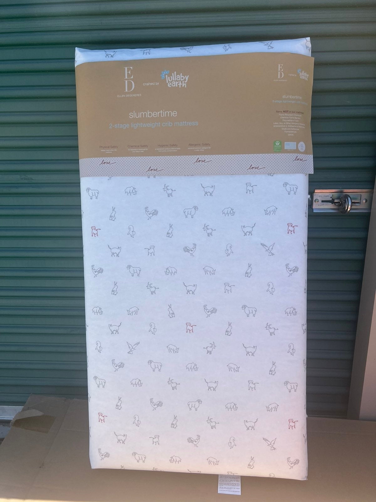 LULLABY EARTH Ellen De Generes 2 Stage Crib and Toddler Mattress