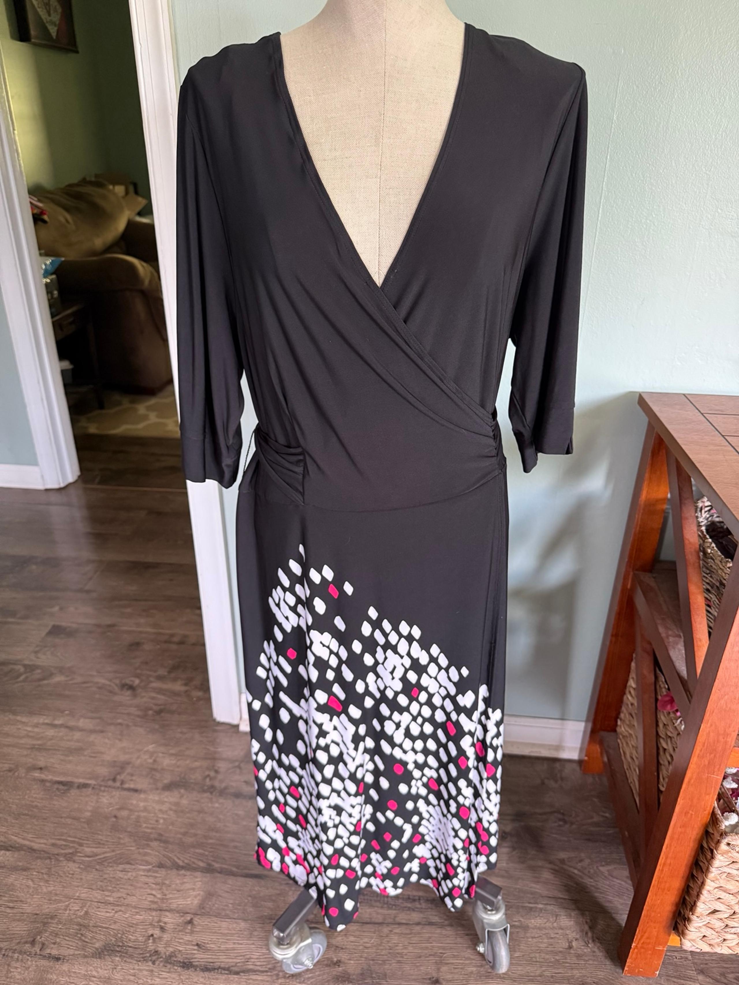 Lane Bryant Black Pink White Faux Wrap Stretchy V Neck Plus Dress Size 18/20