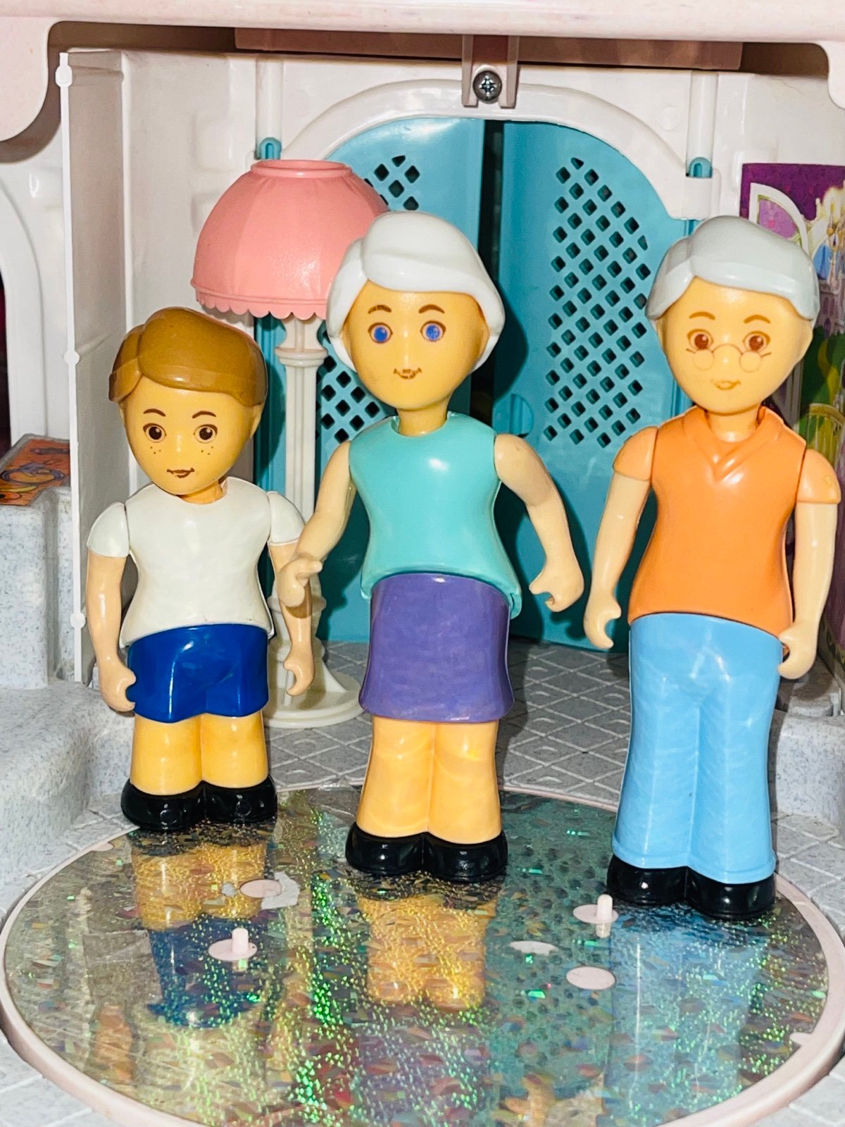 Little tikes BEAUTIFUL condition grandparents grandma grandpa boy tykes