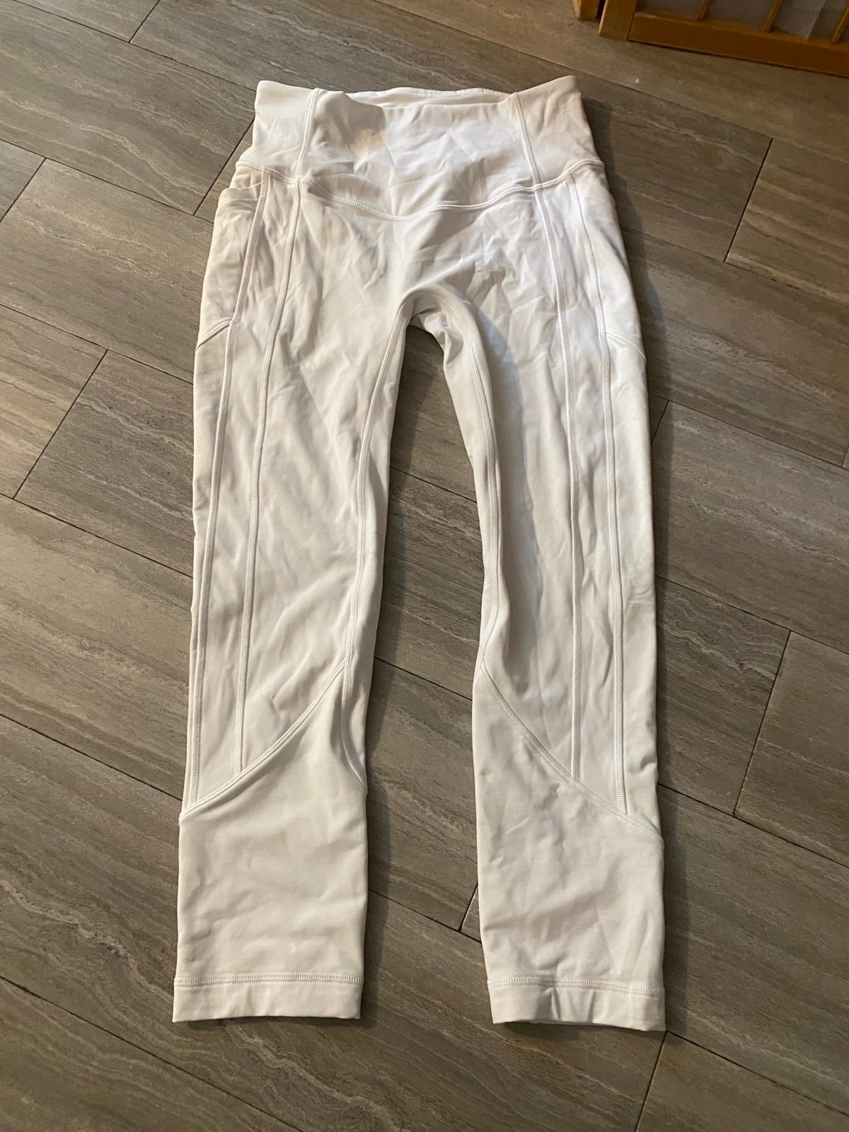 Lululemon Crop Pants Womens 6 White Pocket Capri Leggings