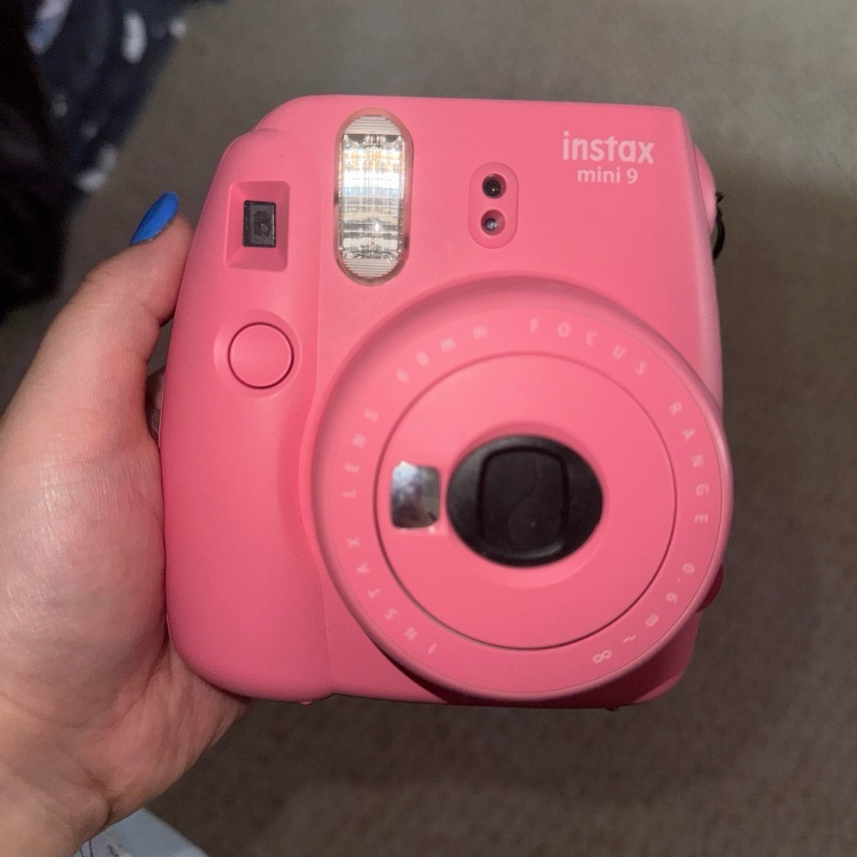 Fujifilm Instax Mini 9 Instant Camera in Pink