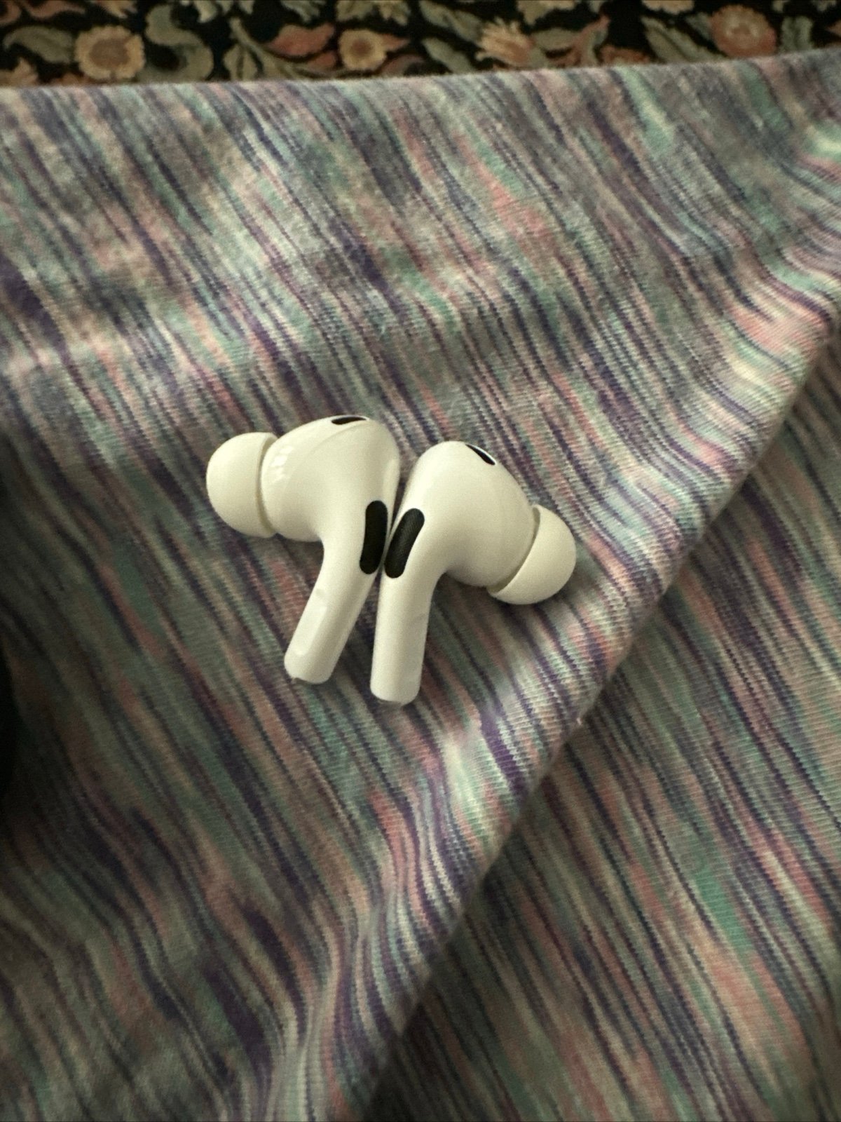 Apple AirPods Pro 2nd Generation with Charging Case