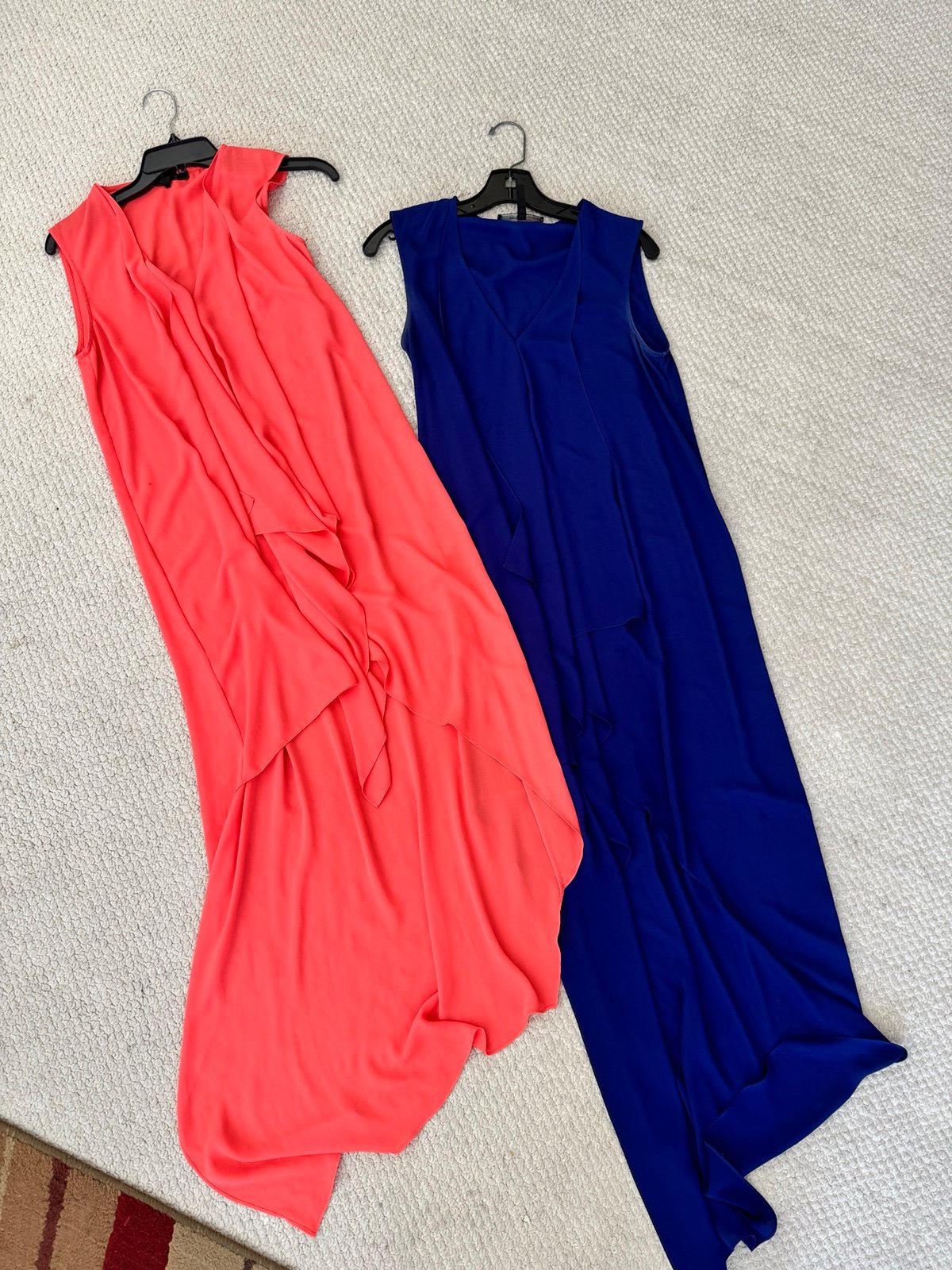 BCBMAXAZRIA Dress! High low sleeveless/V Neck size S Preloved Size: S