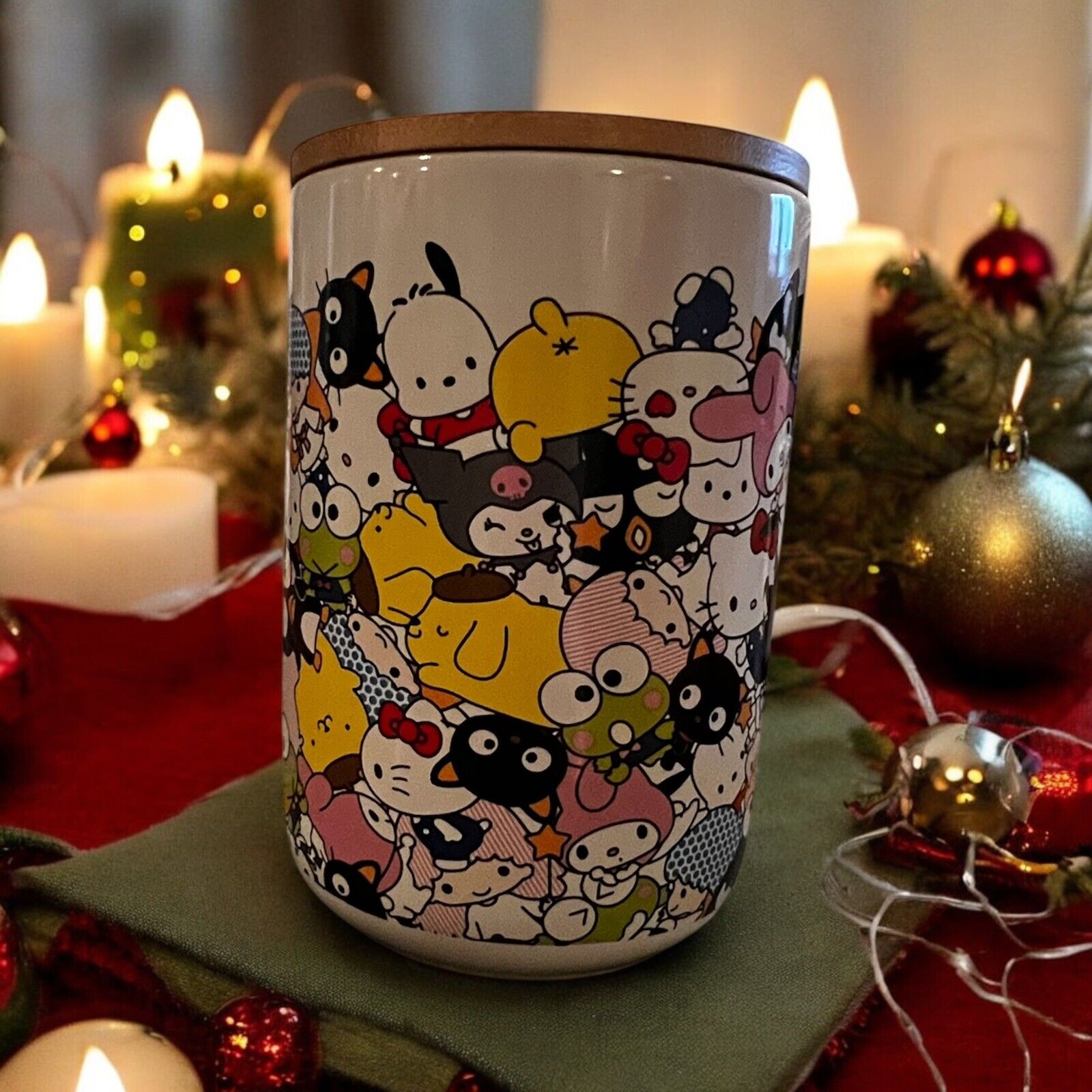 Hello Kitty & Friends 40.57 Oz Ceramic Canister Cute Snack Jar NEW