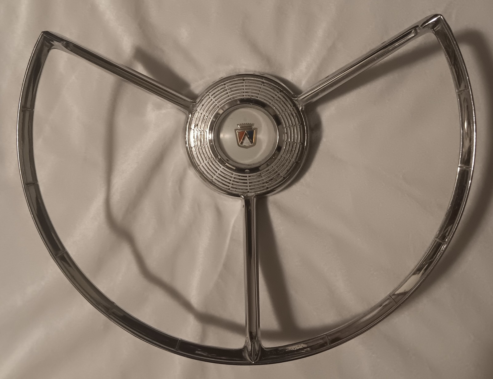 1957-59 Ford Fairlane Horn Ring
