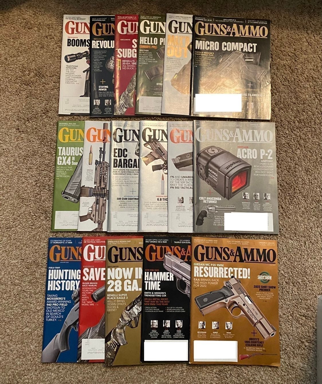 Lot of Guns & Ammo Magazines