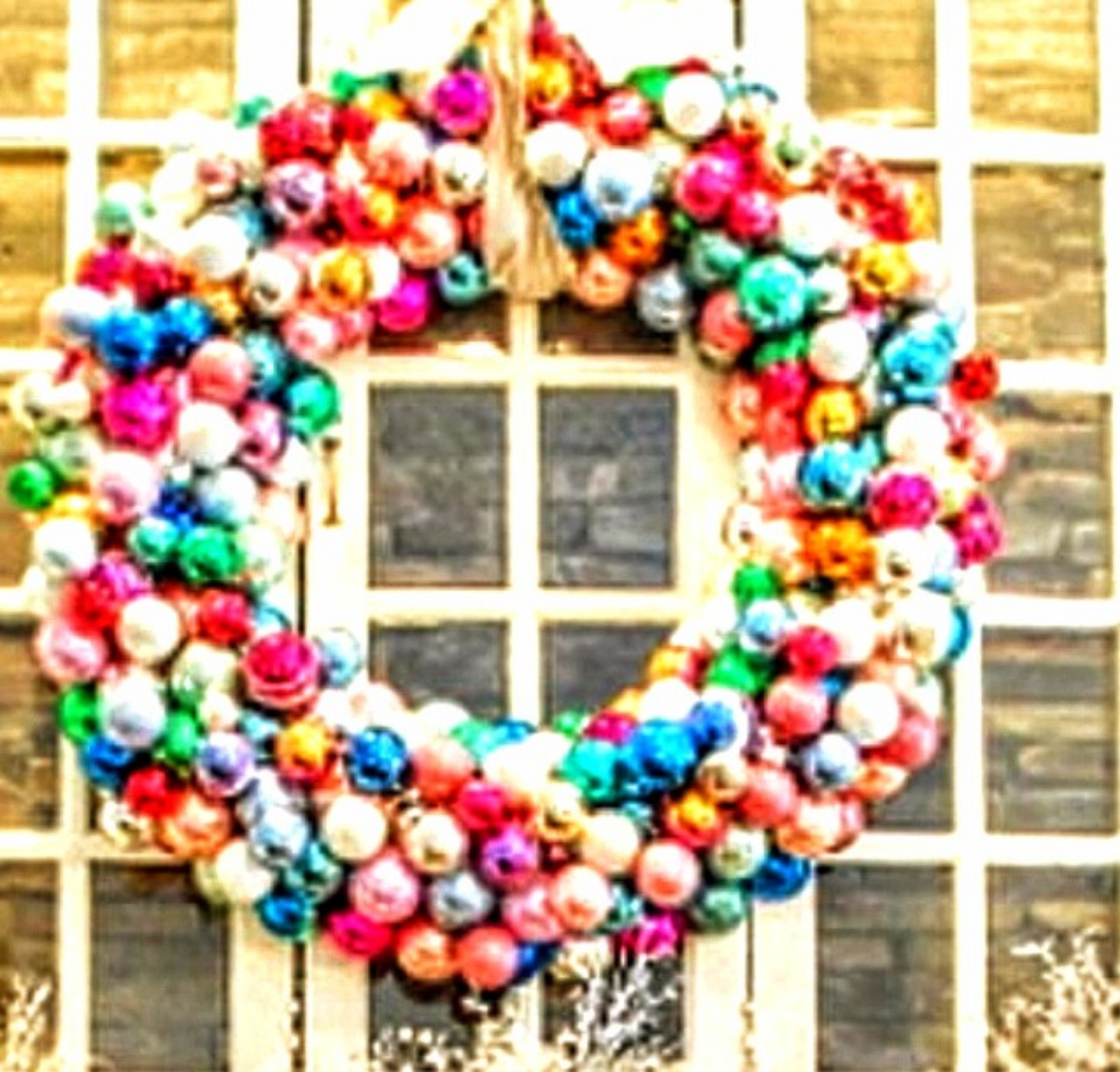 LIFE SIZE WREATH