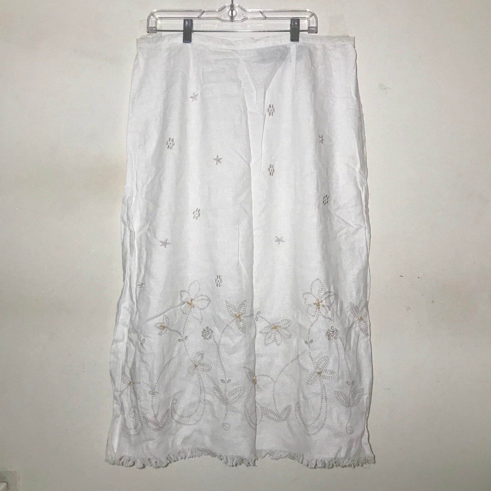Linen skirt Requirements XL white embroidered beaded raw hem embroidery floral