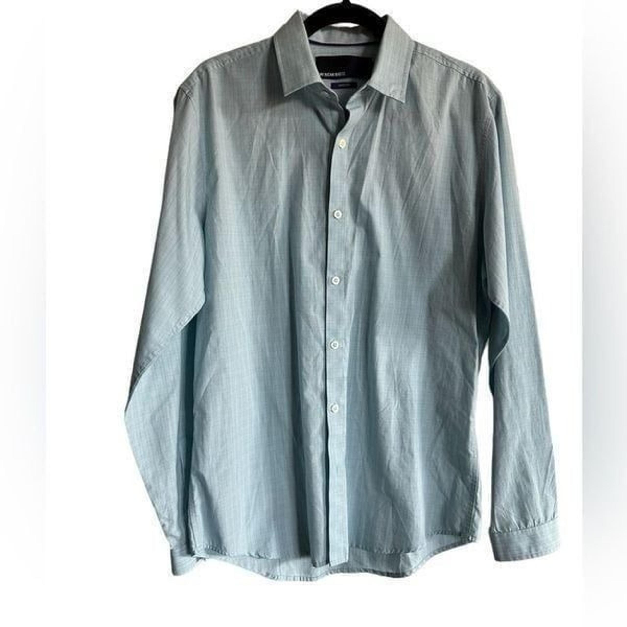 EUC American Rag Men’s Light Blue Long Sleeve Button Up Shirt Business - Size M