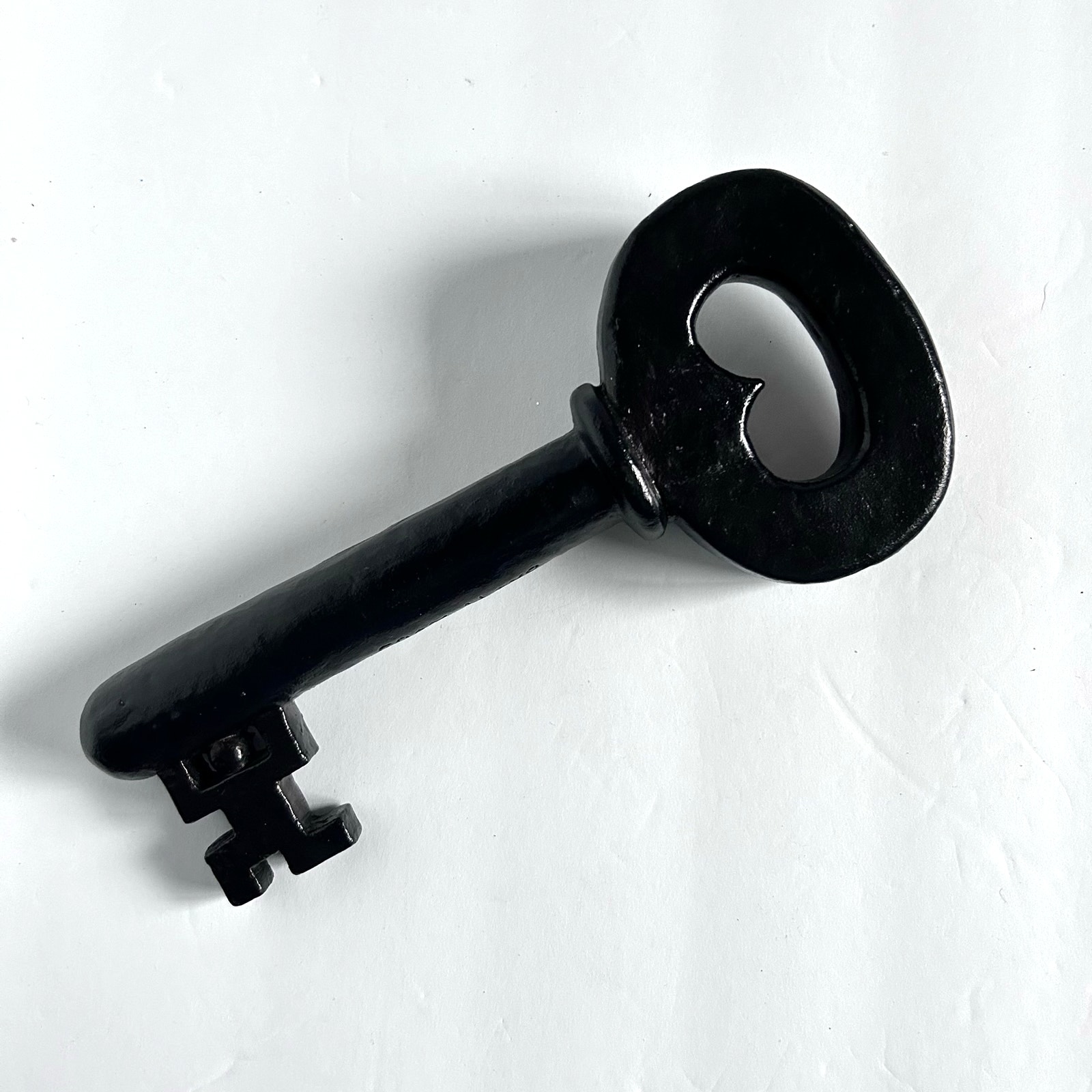 Manuel Ferreiro 10 Bronze Gran Llave Key Art Sculpture – Unique Collectible