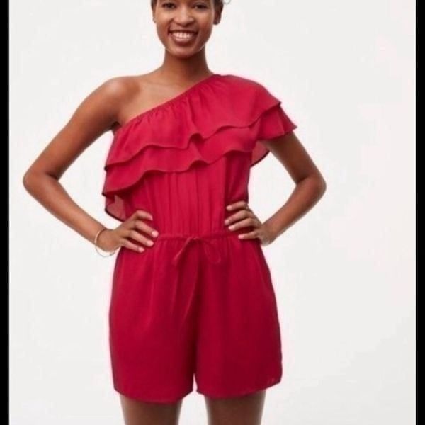 Loft Magenta One-Shoulder Shorts Romper | Size M