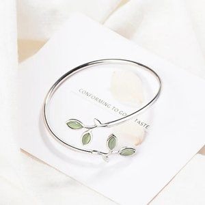 NEW 925 Sterling Silver Leaf Adjustable Cuff