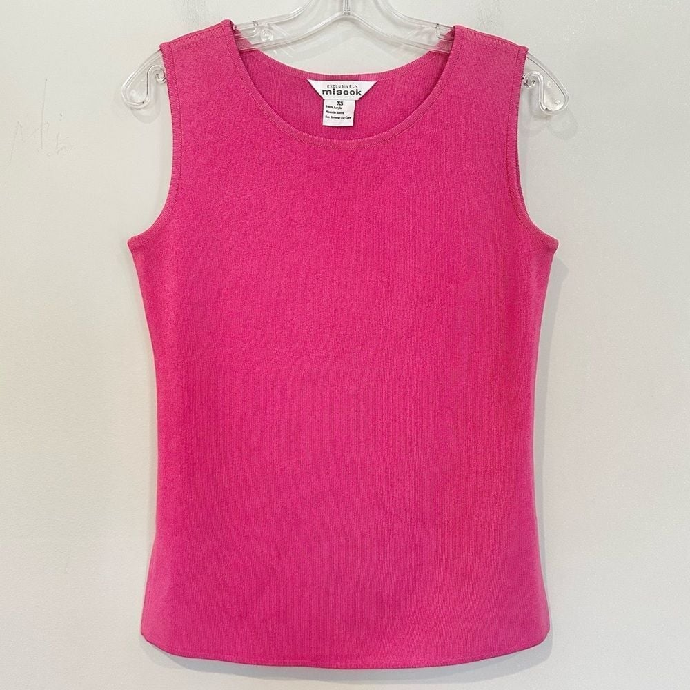 Misook Camisole Tank Top 100% Acrylic Women's XS Pink Career Luxury Knit