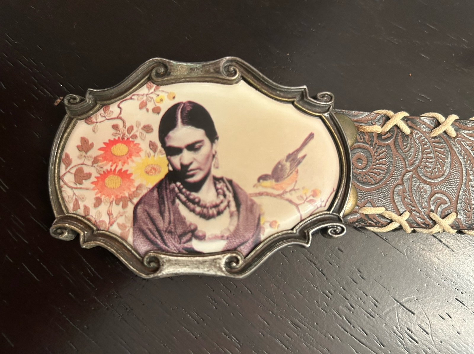 Frida Kahlo vintage metal belt buckle, brown belt