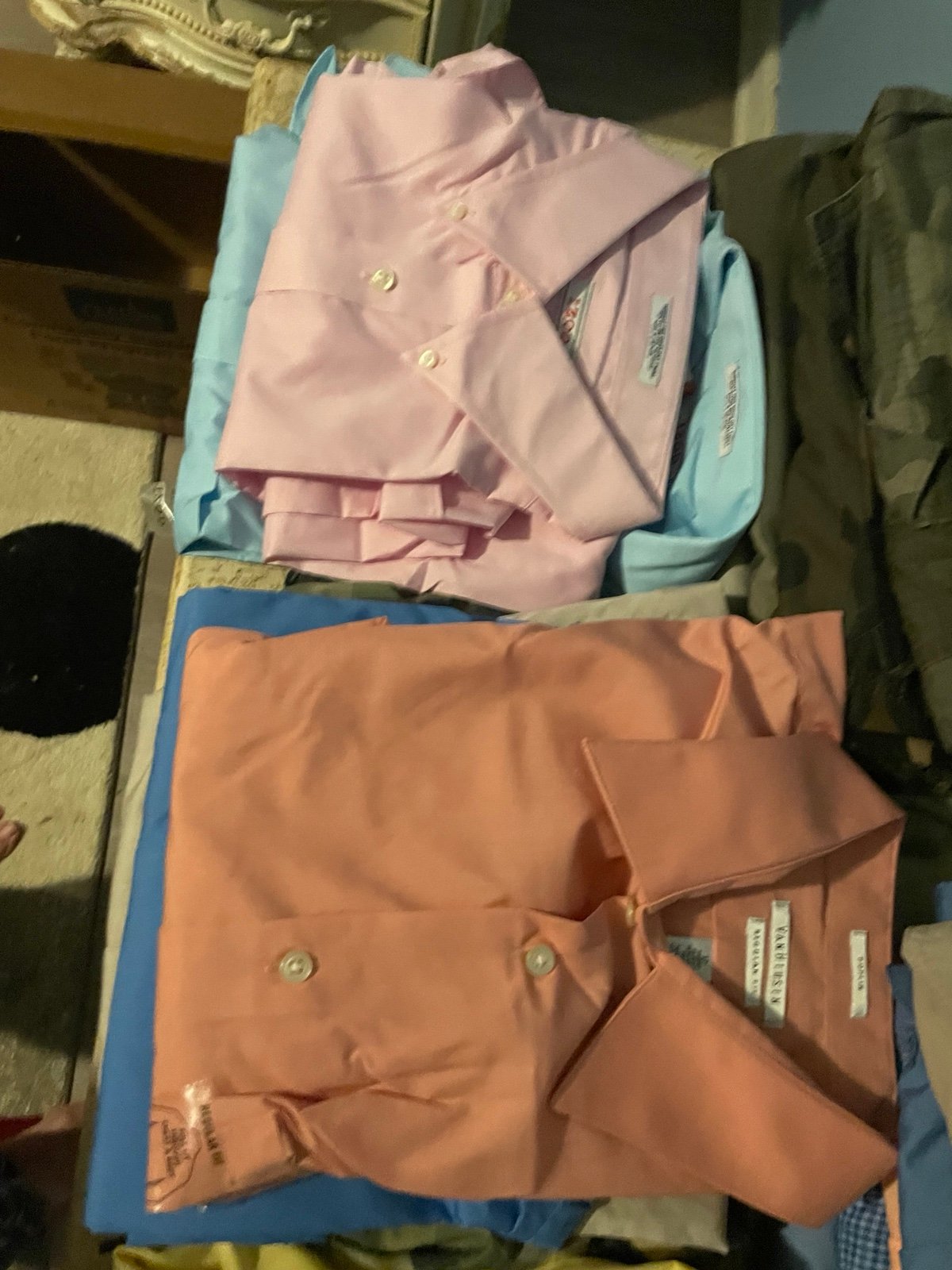 Men’s casual dress shirts