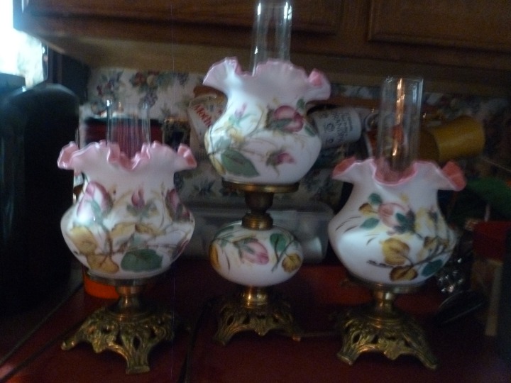 Antique Moss Rose lamps