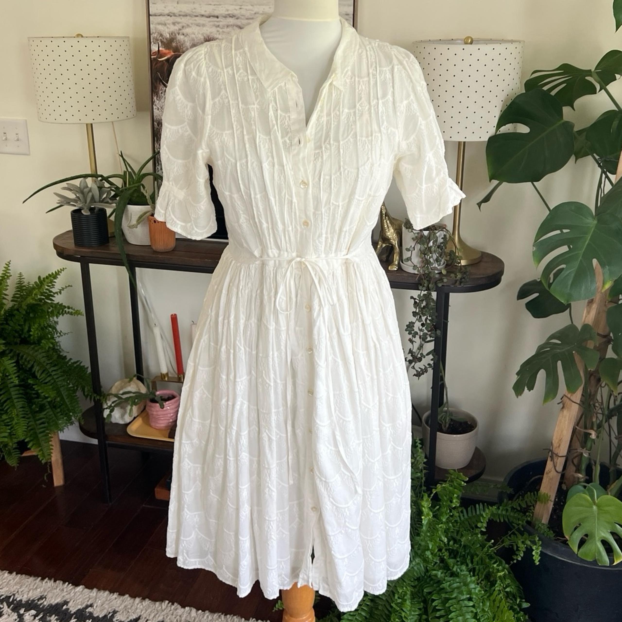 Anthropologie Carnation Lily Lily Rose White Button-Down Dress 8
