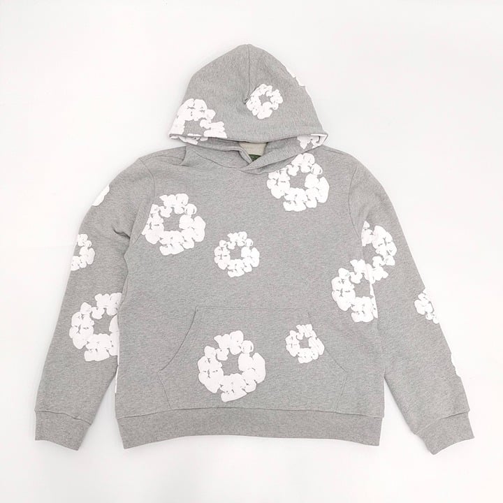 The Cotton Wreath Sweatshirt Grey