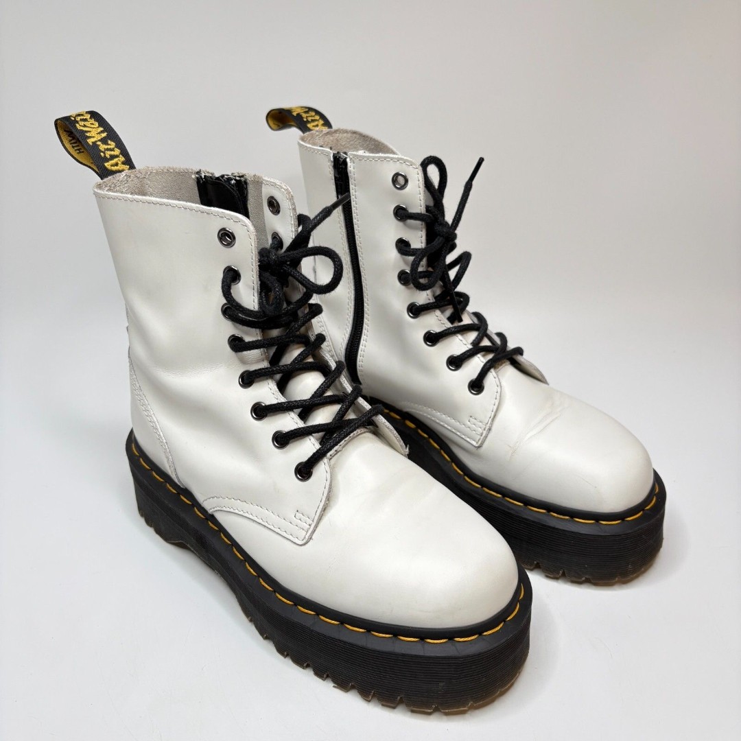 DR MARTEN Jadon White Platform Gum Sole Boots Womens Size 8