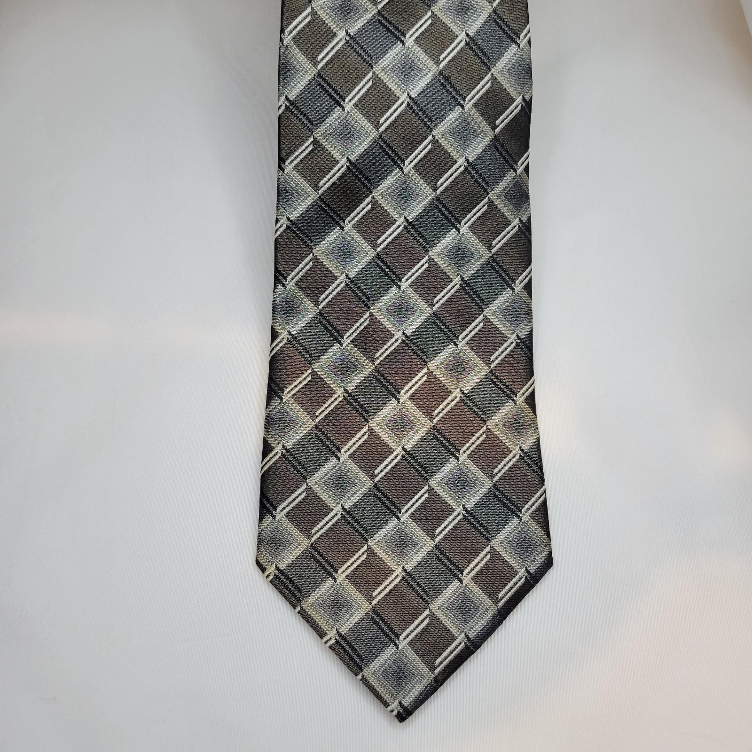 Pierre Cardin Gray Square 100% Silk Tie