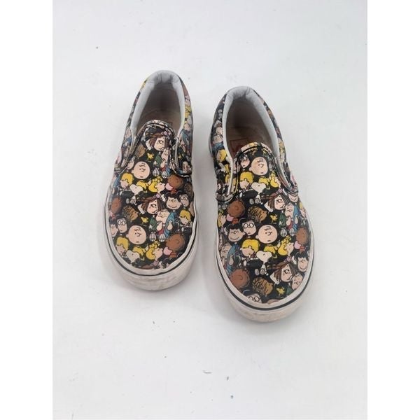 Vans Charlie Brown retired pattern