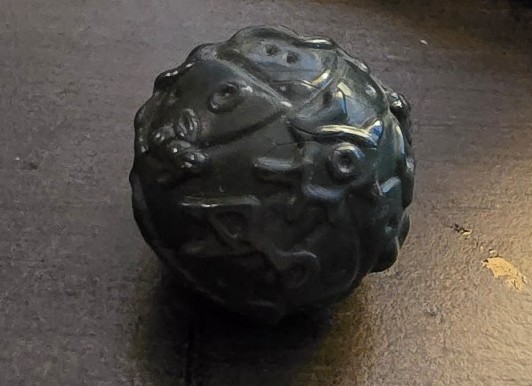 Vintage Teenage Mutant Ninja Turtles Halfcourt Giraffe Beehive Basketball 1992