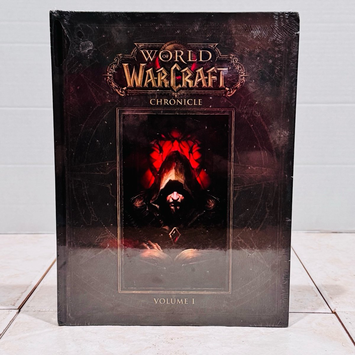 New World of Warcraft: Chronicle Volume 1 Hardcover Book Blizzard Sealed
