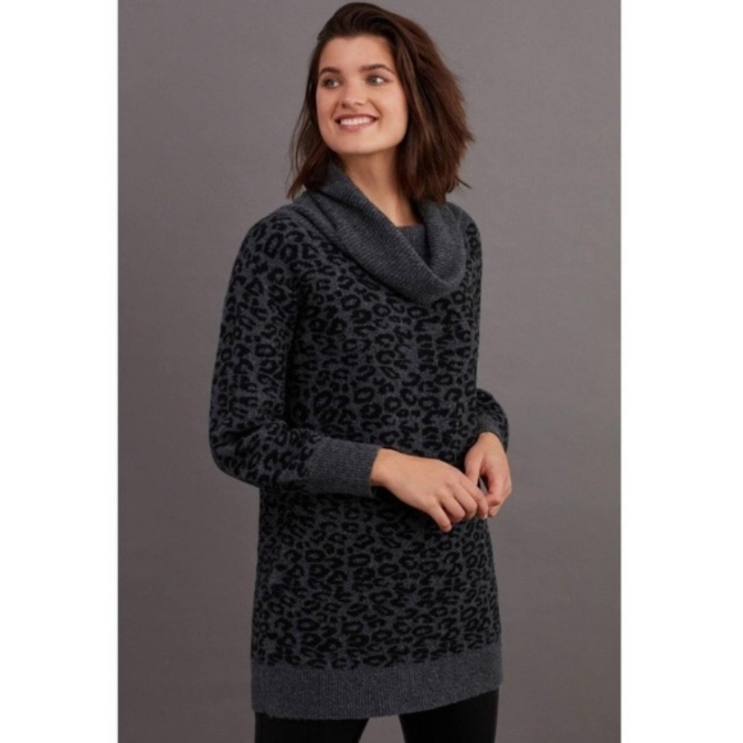 Anthropologie Emmy Cowl Neck Tunic Sweater in Leopard Print Grey- X-Small Petite