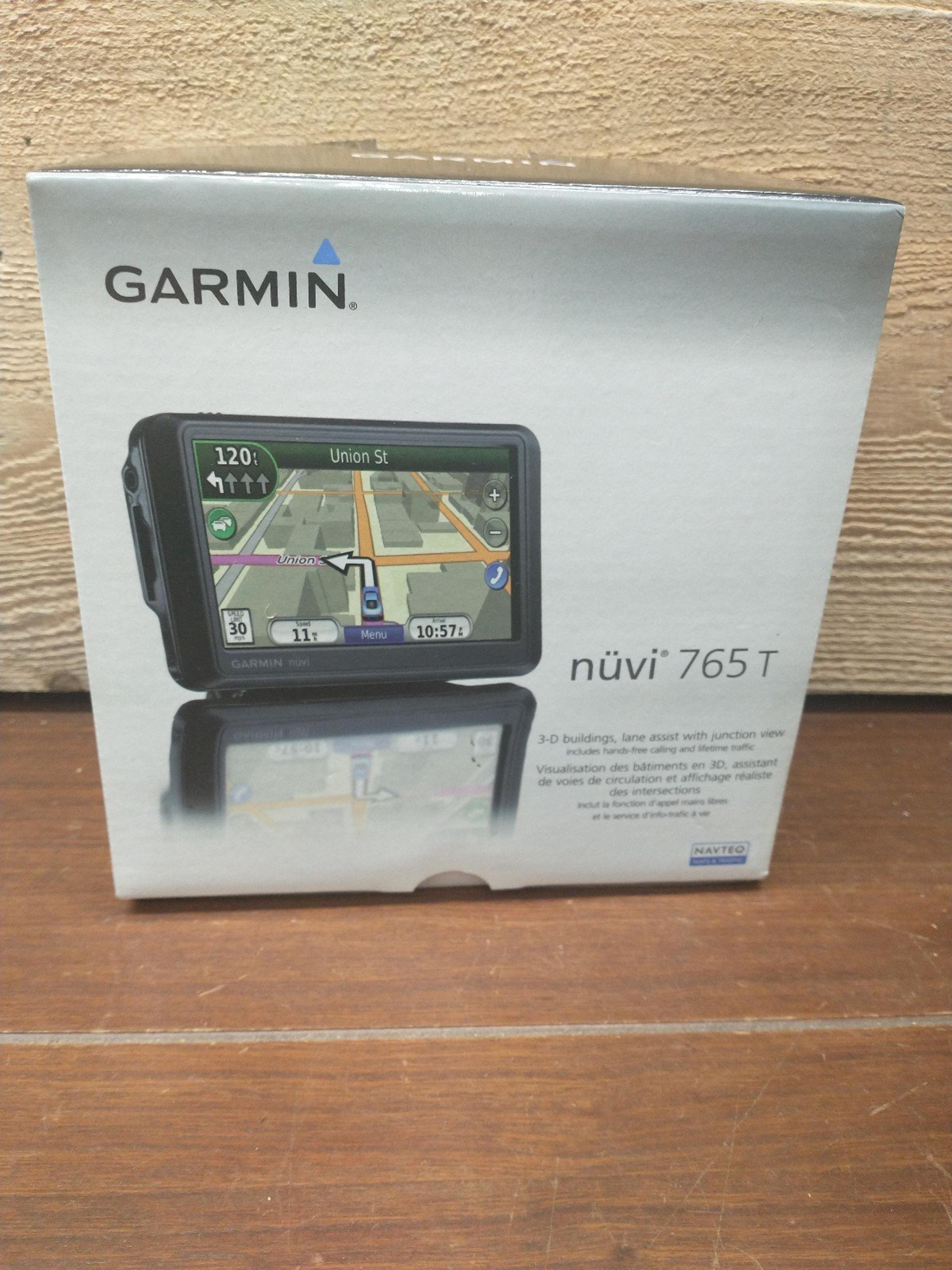 Garmin nuvi 765T PRE-OWNED