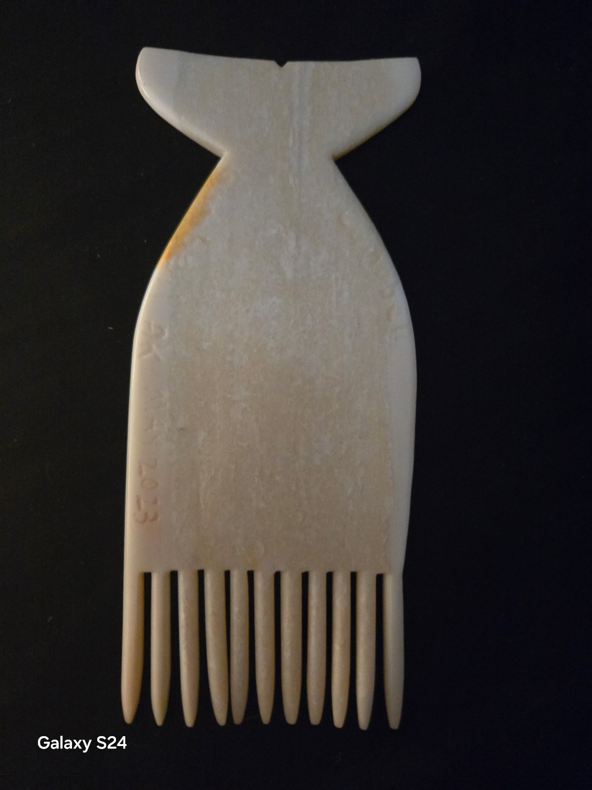 Handmade hair pick