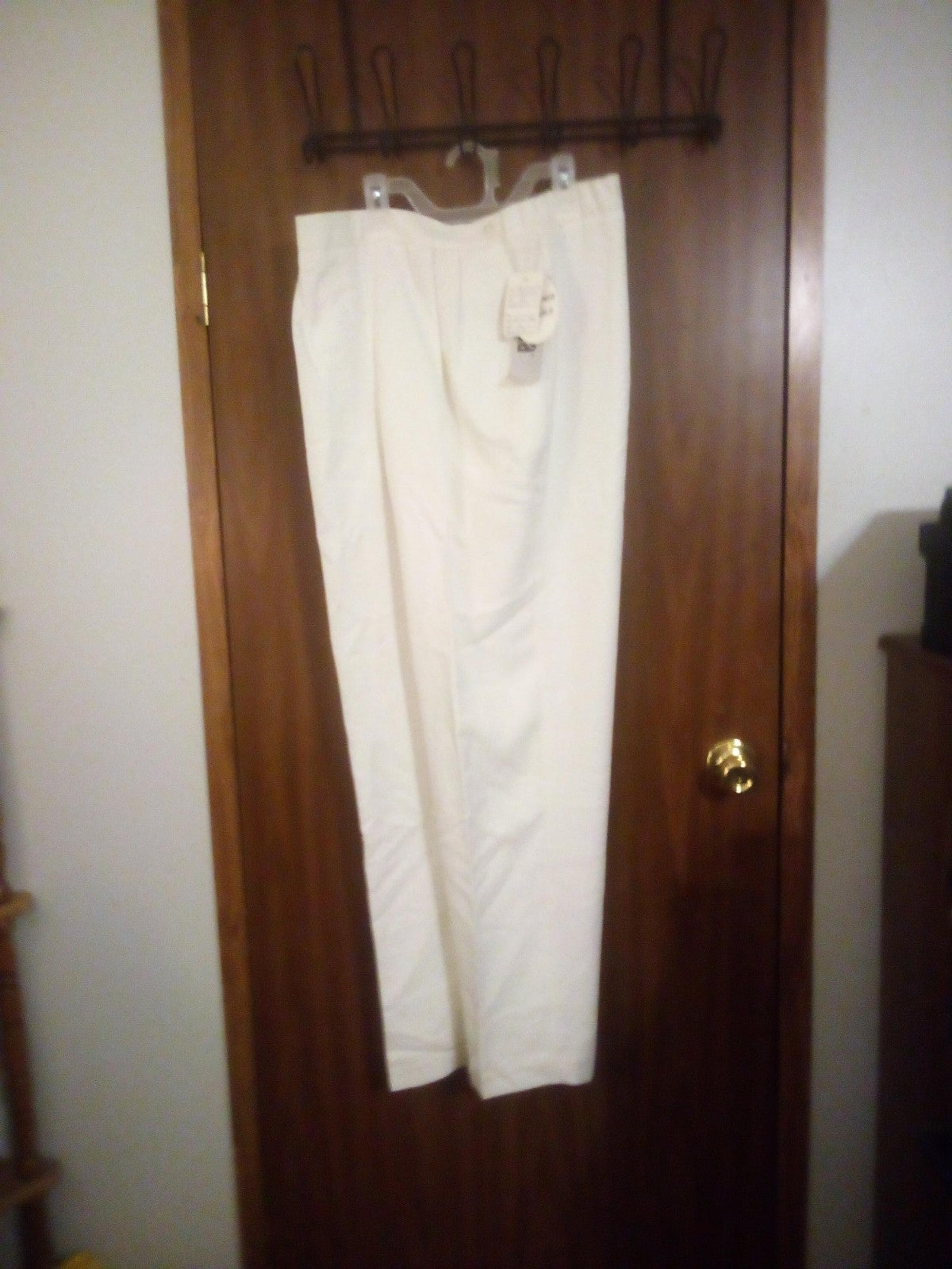 Lucia White Dress Pants, Sz.16, NWT