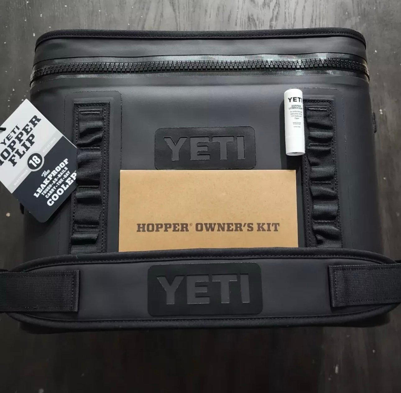 Yeti hopper flip 18