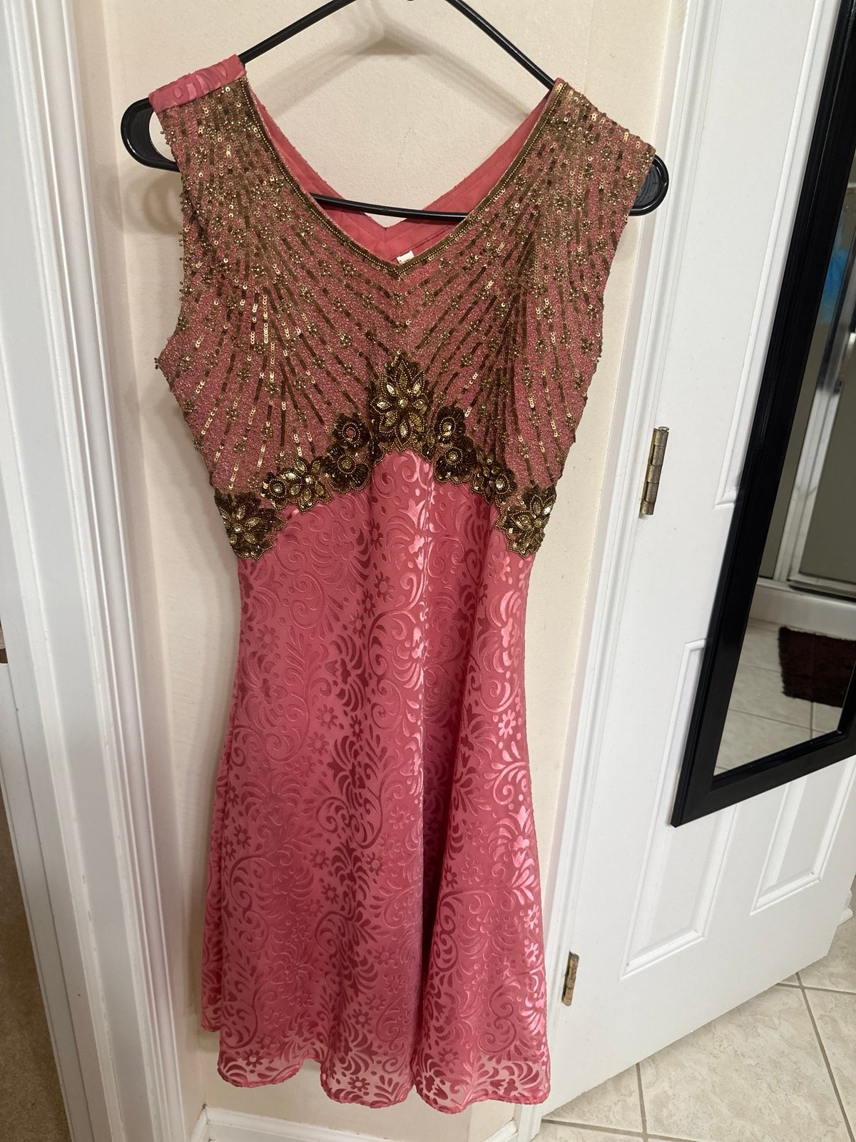 Indian Pakistani Anarkali dress lehengas saree