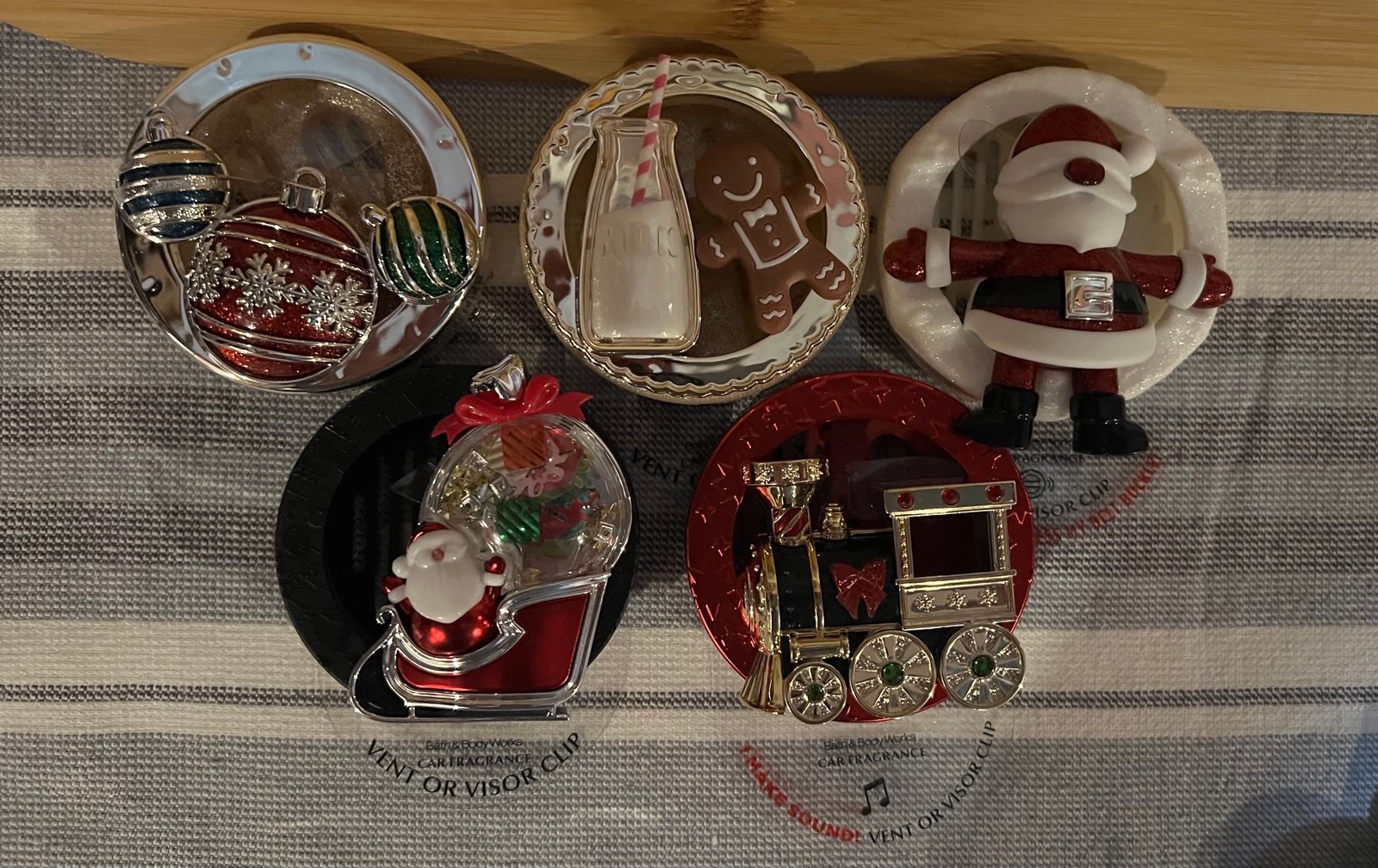 Bath and Body Works 5 Christmas Car Fragrance holders with 5 refills