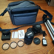 Minolta X-370S 35mm SLR camera + extras