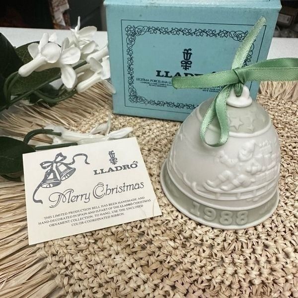 LLADRO Annual Christmas Bell Ornament Vintage Circa 1988 RARE W/ Box