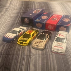 Alan Kulwicki 1:24 lot