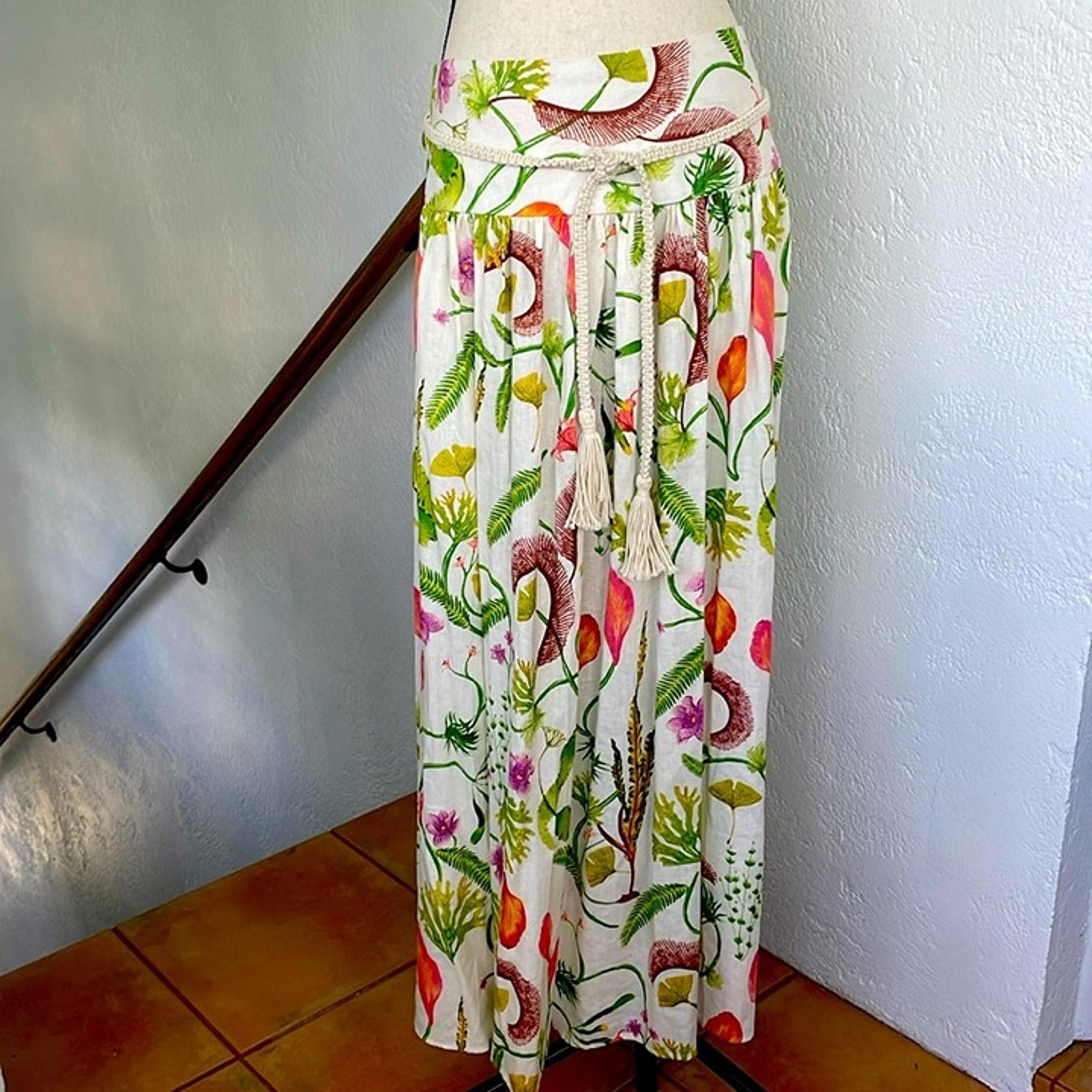 Rachel Zoe NWT Cream Botanical Maxi Skirt  with Rope Belt Pockets Size Medium