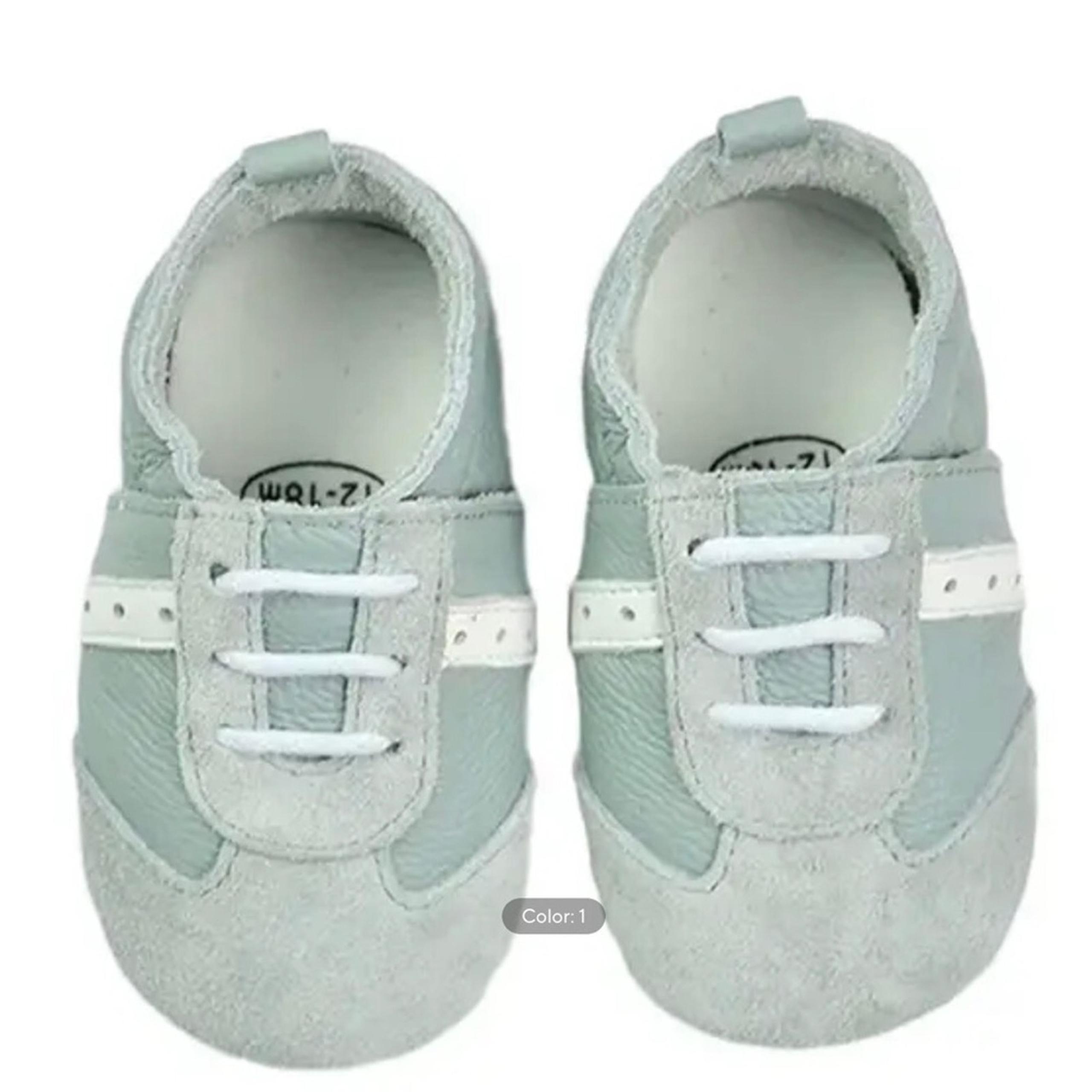 New baby leather indoor shoes size 4 18-24