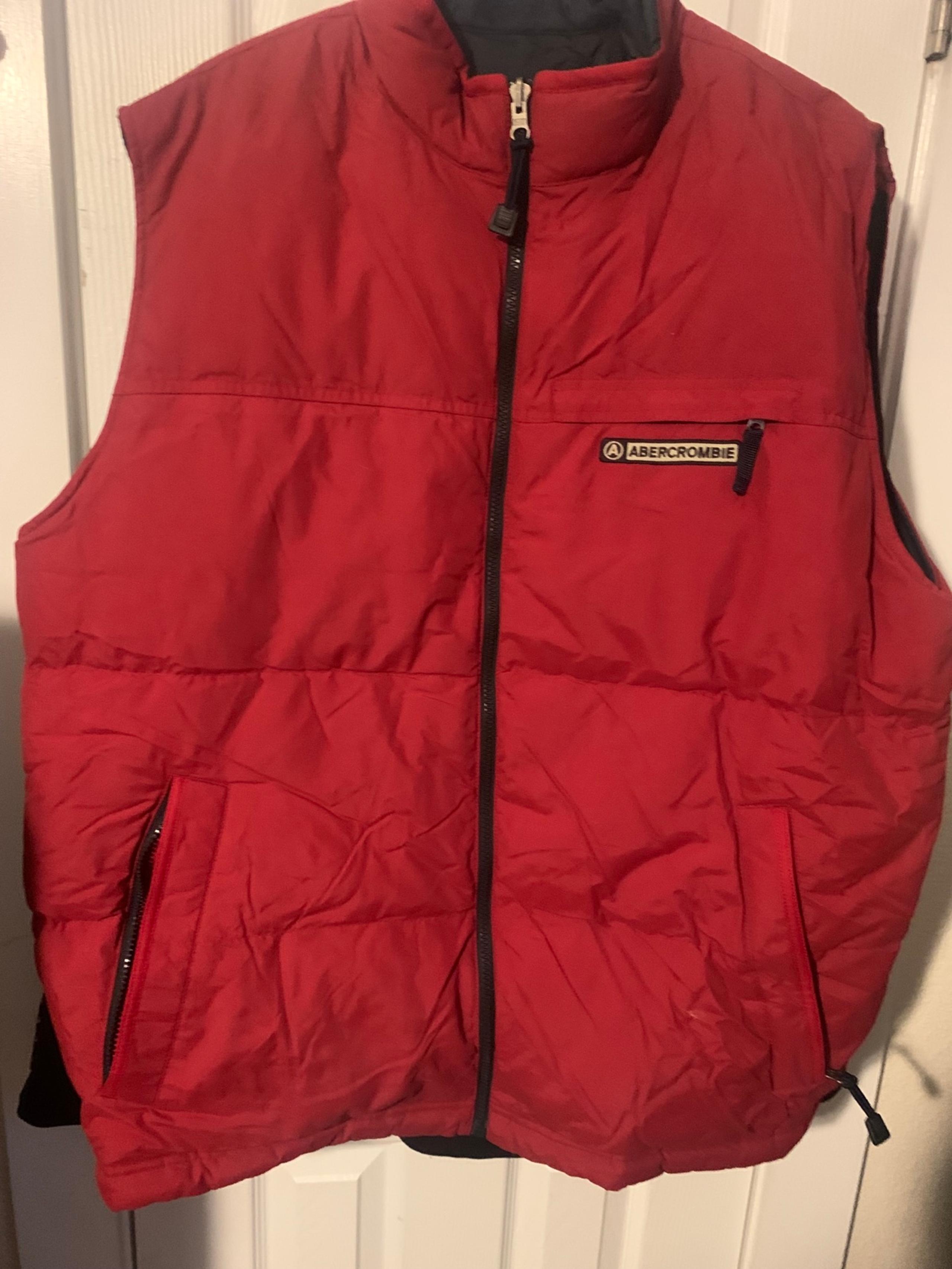 Vtg Abercrombie & Fitch Mens XL Spell Out Reversible Duck Down Puffer Vest Red