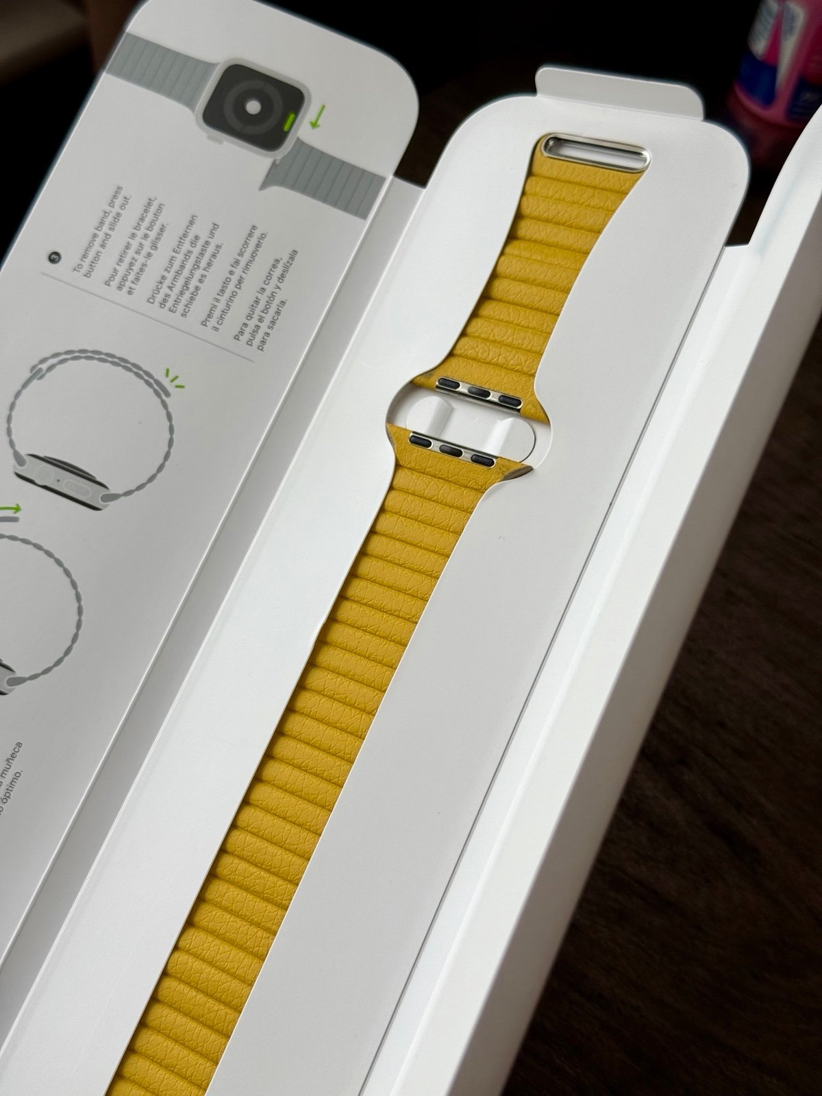 Apple Watch leather loop - Meyer Lemon