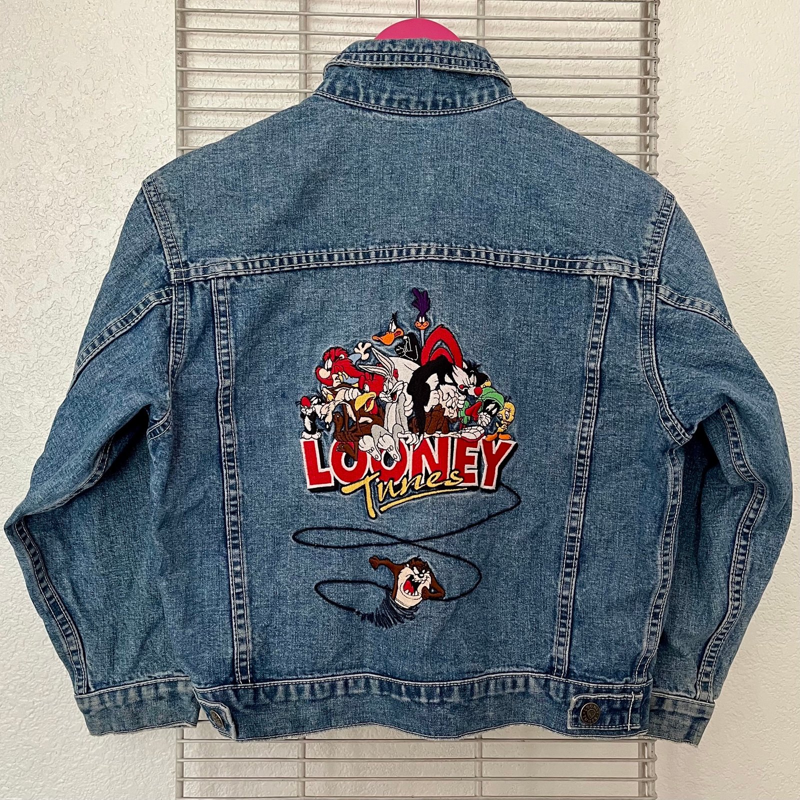 Vintage Warner Bros Studio Looney Tunes Jean Jacket