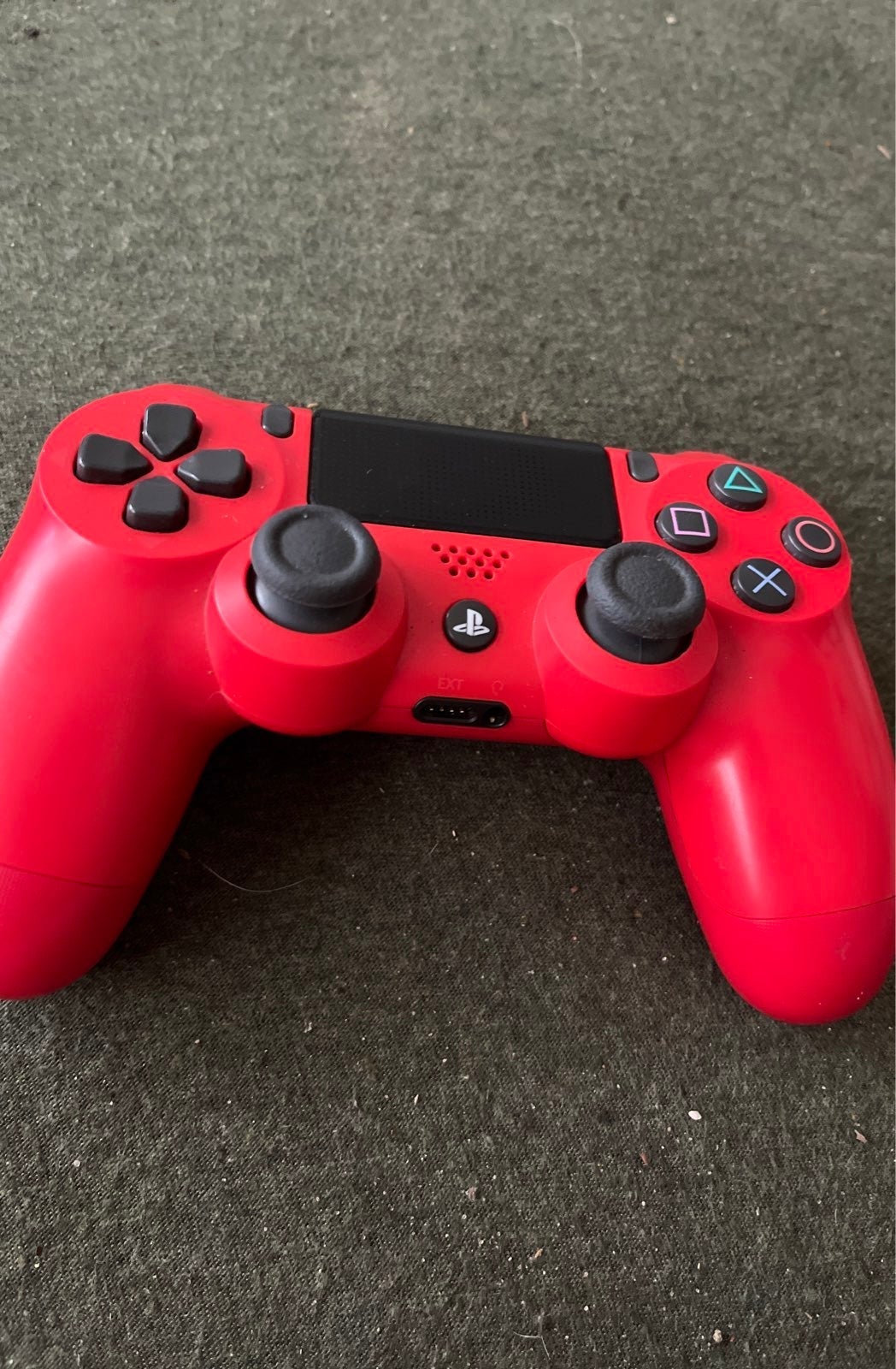 PlayStation 4 controller red
