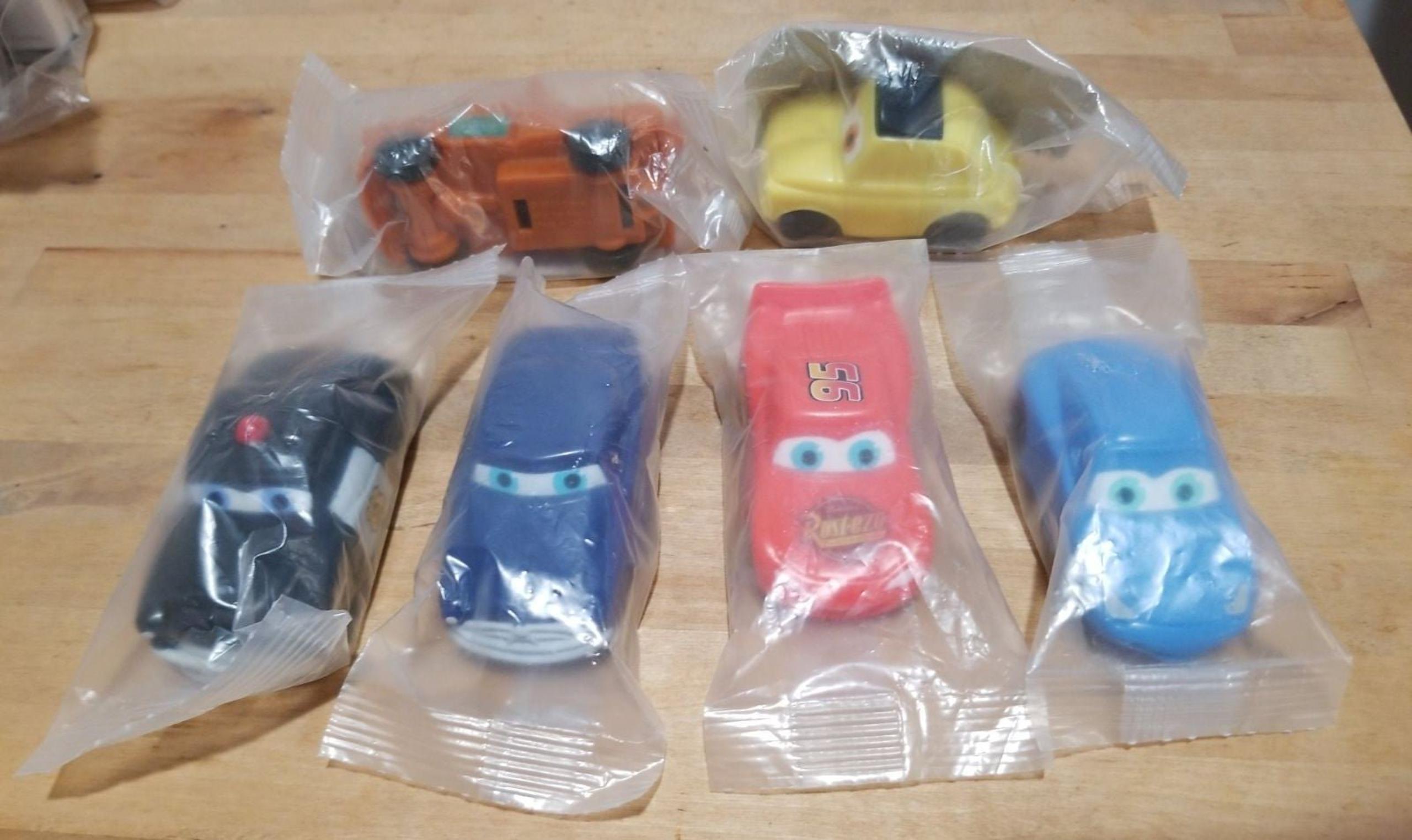 Kellogg's 2006 Disney Pixar Cars Racers - Complete Set