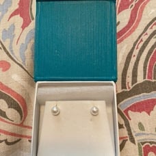 NEW Berning's Authentic Pearl Earrings