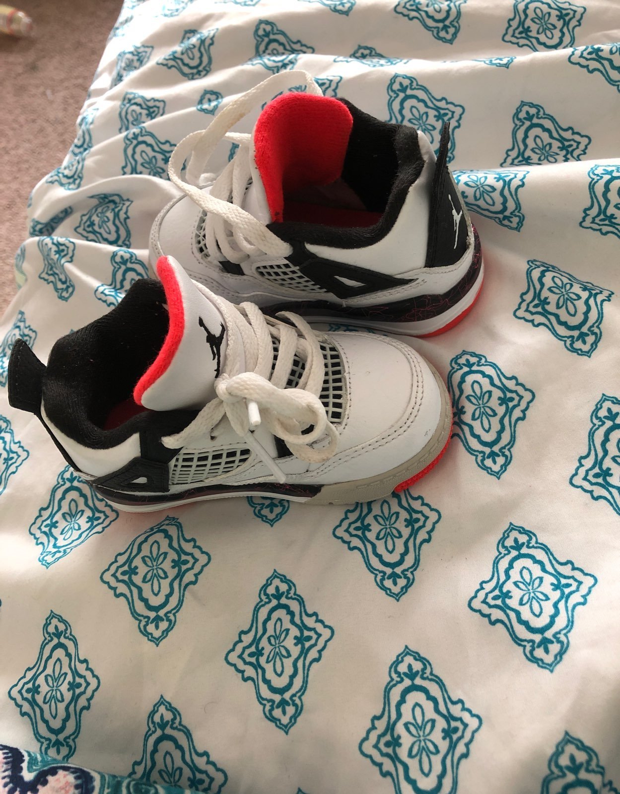 size 4.5 toddler shoes
