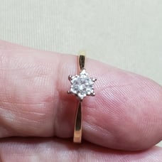 14K Gold Diamond in Platinum Ring