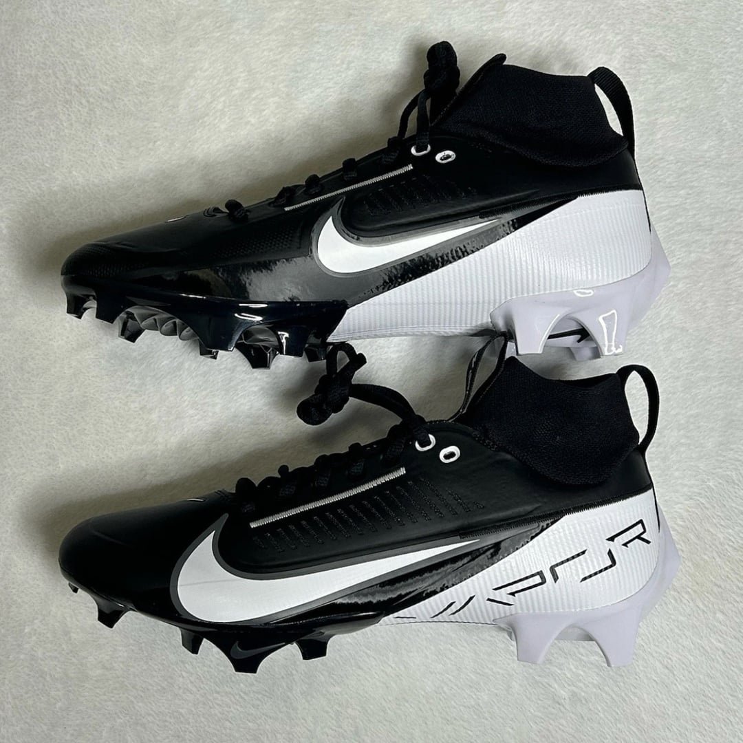Nike Vapor Edge Pro 360 2 Football Cleats Black White DA5456-001 Size 10